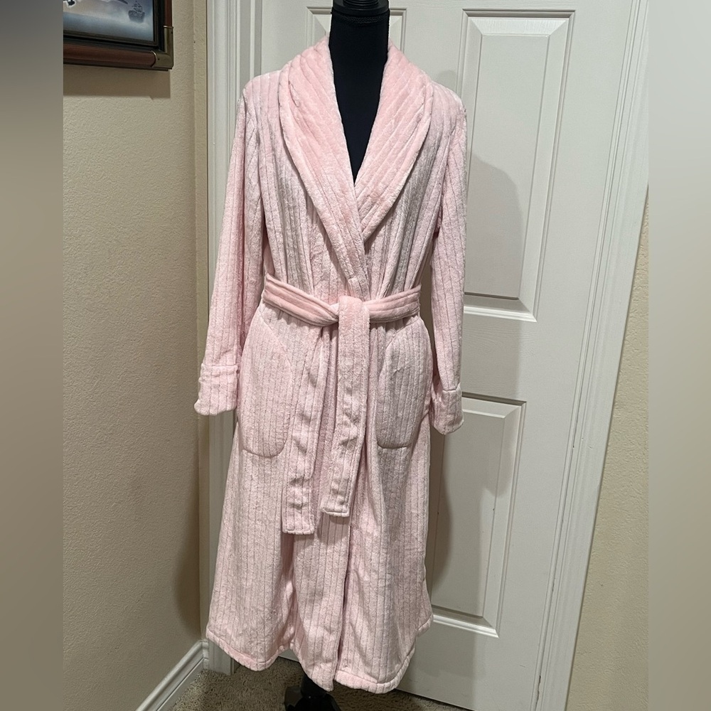 THE VERMONT COUNTRY STORE PINK ROBE SIZE S